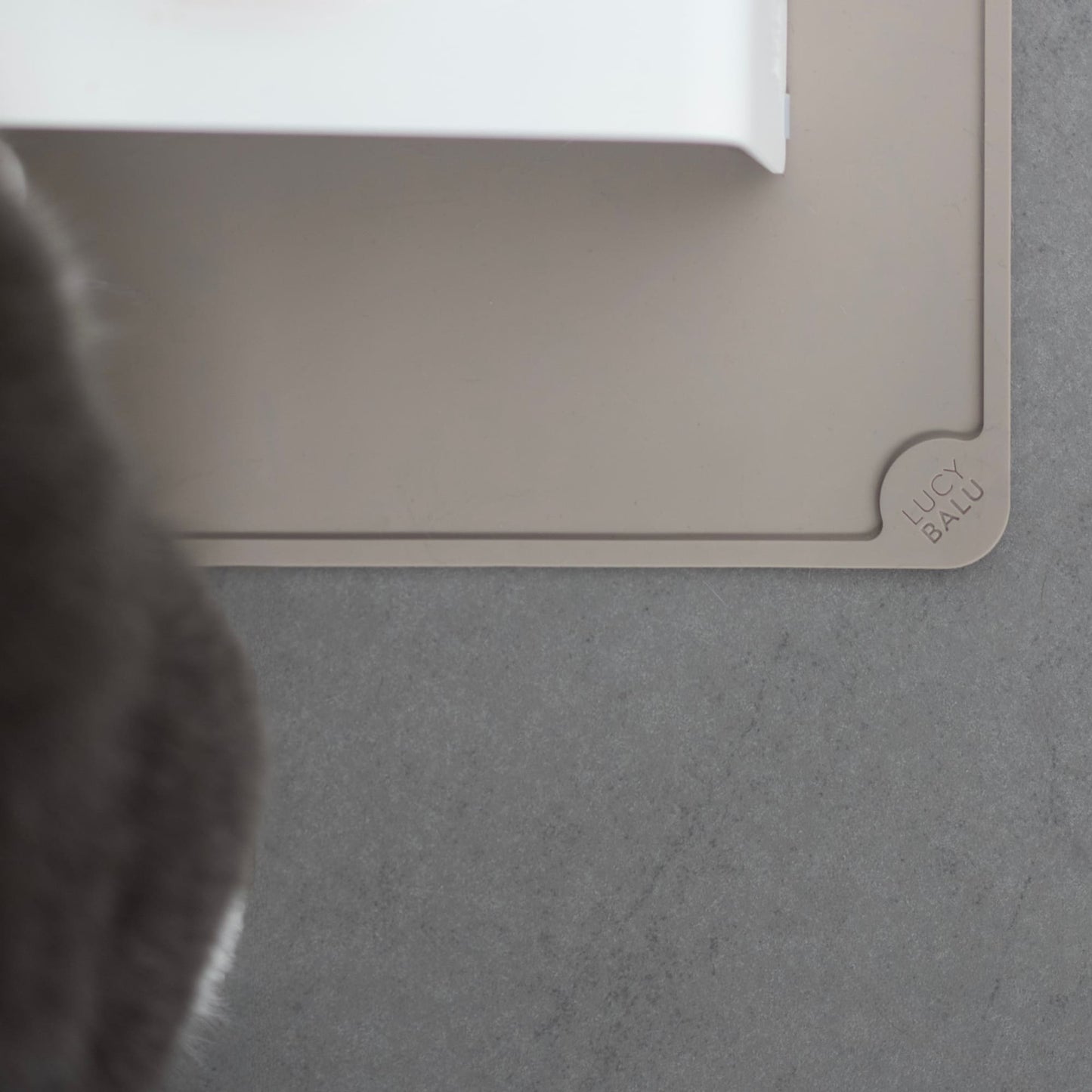 SQUARE place mat